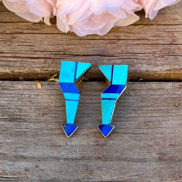 Vintage Jewelry - Vintage Turquoise and Lapis inlaid Navajo Broken Arrow Earrings